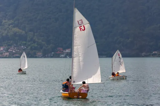 camp de voile de tasis