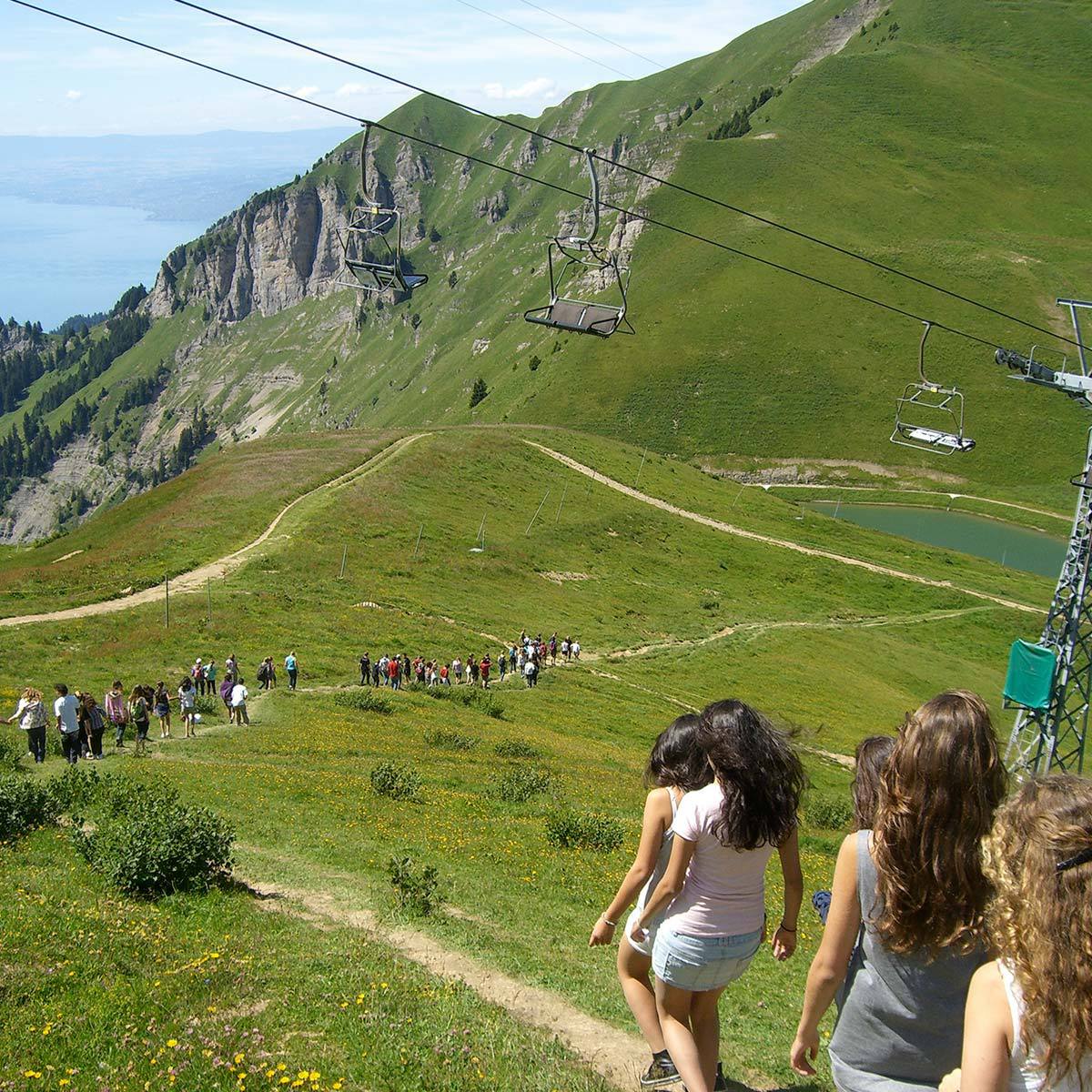 excursión al mar campamento de verano